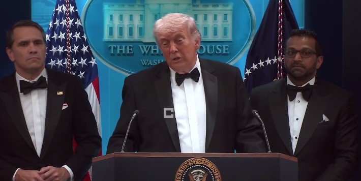 Трамп показав кадри стрілянини та розповів деталі про нападника